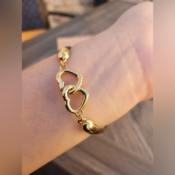 Say Yes LV Bracelet (Size 19) - Picture 14 of 14